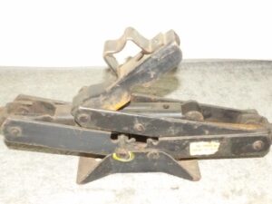 1964 1965 Mustang Fastback Coupe Convertible GT Shelby GT350 ORIG SCISSOR JACK