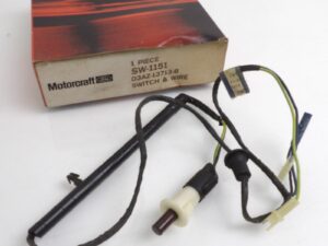 1973 Galaxie 500 LTD Monterey Marquis NOS RH DOOR COURTESY LAMP SWITCH & WIRING