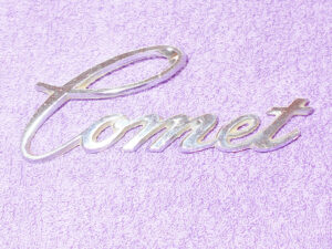 1971 1972 Mercury Comet Gt ORIG FRONT FENDER 'COMET' SCRIPT EMBLEM