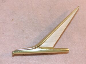 1961 Ford Falcon Deluxe Futura NOS GOLD BIRD LH FENDER EMBLEM ORNAMENT