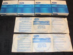1964 1965 1966 1967 Ford Truck NOS 361 391 V8 Std. PISTON RINGS SET