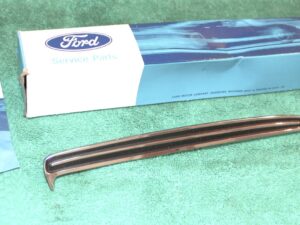 1968 Mustang Fastback Coupe GT Convertible NOS LH QUARTER PANEL BEZEL ORNAMENT