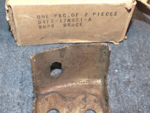 1974 1975 Ford Pinto Mercury Bobcat NOS FRONT BUMPER LH END SUPPORT BRACE