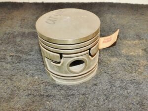 1935-1942 Ford Mercury NOS 221 Flathead V8 90hp .030 o/s PISTON