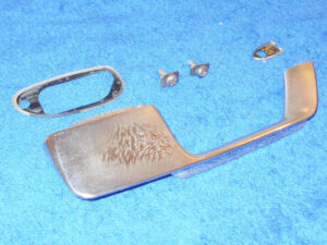 1964 1965 1966 Thunderbird Hrdtp Landau Convertible ORIG RH EXTERIOR DOOR HANDLE