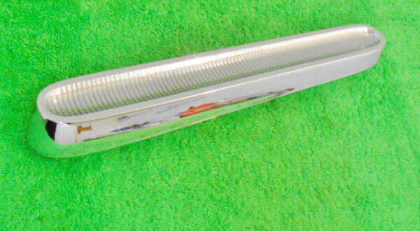 57-3083.jpg 57-3083.jpg