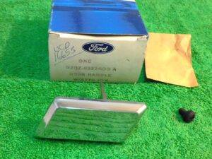 1972 Gran Torino Fastback Ranchero GT Montego GT NOS RH INSIDE DOOR HANDLE