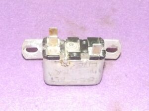 1964 1965 Ford Thunderbird Landau Convertible ORIG CONSOLE SEAT BELT LAMP RELAY