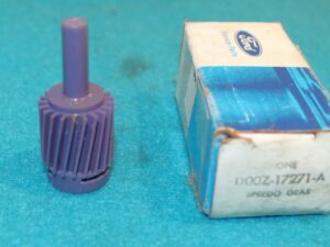 1969-1971 Mustang Shelby Cougar NOS 390 428 429 C6 3.50 SPEEDOMETER CABLE GEAR