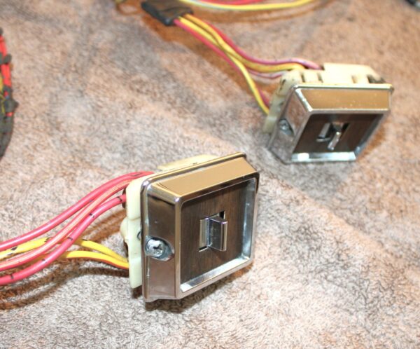 57-3367.jpg 57-3367.jpg