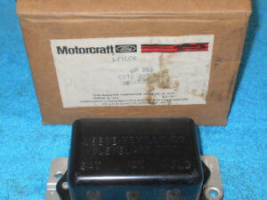 1965-1970 Galaxie LTD Monterey Fairlane Comet NOS 390 428 429 VOLTAGE REGULATOR