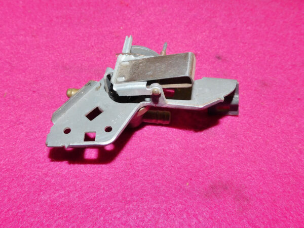 57-3598.jpg 57-3598.jpg