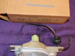 1972 1973 Lincoln Mark IV Coupe NOS LH REAR BACK-UP LAMP ASSEMBLY