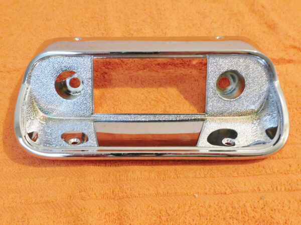 57-3748.jpg 57-3748.jpg