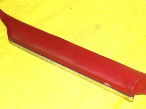1961 1962 Ford Thunderbird ORIG RED RH INSIDE DOOR PANEL FRONT PAD + MOLDING