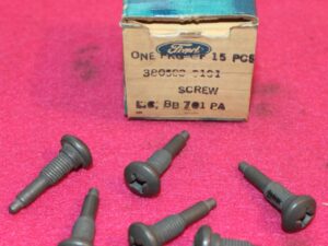 1966-1968 Mustang GT GTA Shelby GT350 GT500 Cougar XR7 Gte NOS ACCEL PEDAL SCREW