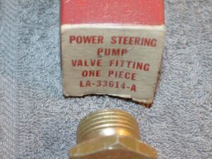 1955 1956 1957 Ford Thunderbird NOS P/S POWER STEERING PUMP VALVE FITTING