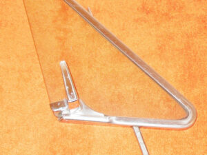 1967 Mustang Fastback Cp Convert GT Shelby Cougar ORIG SUN-X LH DOOR VENT WINDOW