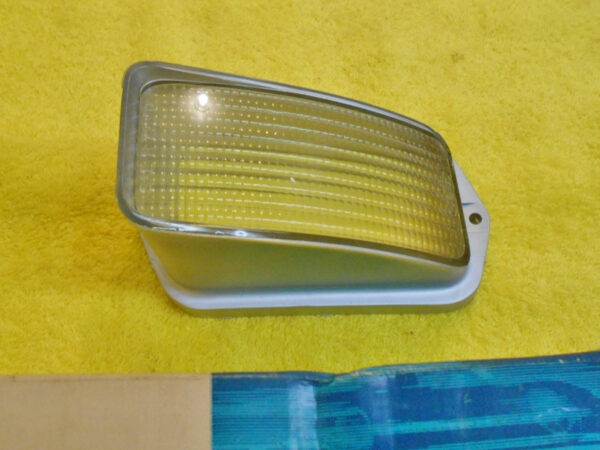 57-702.jpg 57-702.jpg