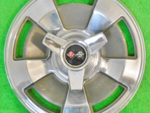 1966 Corvette Sting Ray Coupe Convertible ORIGINAL SPINNER HUB CAP WHEEL COVER
