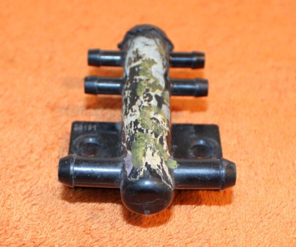 57-1037.jpg 57-1037.jpg