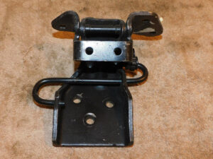 1967 1968 Mustang Fastback Convertible GT Shelby Cougar NOS RH LOWER DOOR HINGE