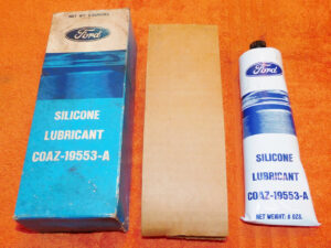1960-73 Ford Mustang Shelby Mercury Cougar Lincoln NOS SILICONE LUBRICANT TUBE
