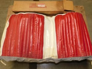 1961 Mercury Meteor 800 Monterey NOS RED/WHITE FRONT FULL BENCH SEAT UPPER COVER
