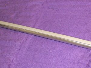 1949 1950 Ford Custom Deluxe 4-Door Sedan NOS LH REAR QUARTER PANEL MOULDING