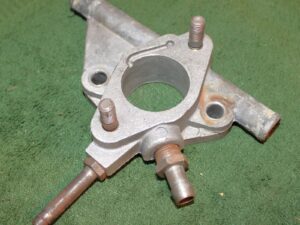 1963-1965 Ford Mustang Falcon Ranchero Comet ORIG 170 200 1V CARBURETOR SPACER