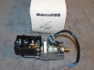 1980-1985 Cougar XR7 1983-84 Thunderbird NOS HEAD LAMP SWITCH w AUTO LAMP DELAY