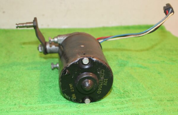 57-1818.jpg 57-1818.jpg