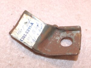 1965 1966 1967 Mustang 1963-1965 Falcon NOS 6-CYL EXHAUST PIPE HANGER BRACKET