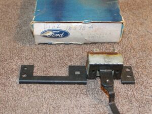 1971 1972 Ford Custom Galaxie 500 LTD Monterey Marquis NOS HEATER BLOWER SWITCH
