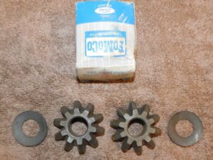 1961-1969 Ford Mustang Mercury NOS 8" 9" REAR AXLE EQUA LOCK DIFF SIDE GEARS