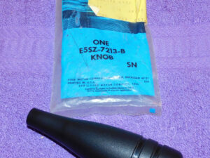 1985-1988 Ford Thunderbird Mercury Cougar NOS A/T SHIFTER SELECTOR HANDLE KNOB