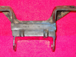66 1967 1968 1969 Falcon Fairlane Torino Ranchero ORIG 289 302 351W MOTOR MOUNT