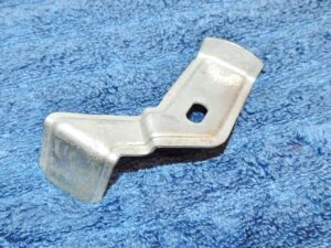 1975-1978 Ford Maverick Granada Mercury Comet Monarch ORIG RADIO SUPPORT BRACKET