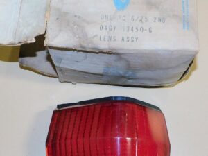 1974-1976 Mercury Montego MX GT Brougham NOS RH OUTER REAR TAIL LIGHT LAMP LENS