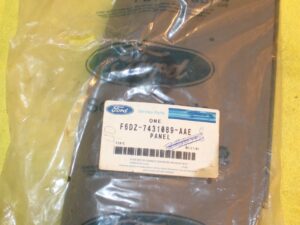1996-1999 Taurus Sable Station Wagon NOS REAR CARGO ACCESS DOOR PANEL COVER