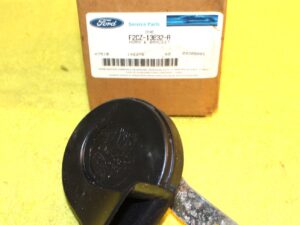 1991 1992 Ford Escort Mercury Tracer NOS HORN ASSEMBLY