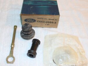 1966 Galaxie Monterey NOS MANUAL DRUM BRAKE MASTER CYLINDER REPAIR KIT + PUSHROD