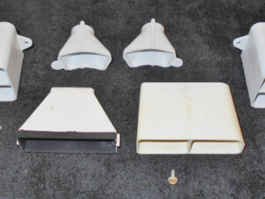 1967 1968 Cougar GT 6.5 Litre Gte STANDARD DASH GAUGE INDICATOR LIGHT TUNNELS