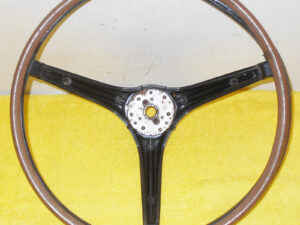 1967 Mercury Cougar Stndrd XR7 GT 6.5 Litre ORIG BLACK WOOD GRAIN STEERING WHEEL