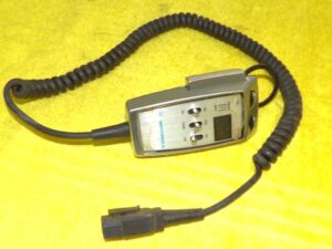 Late 1980's Ford Mercury Lincoln NOS MOTOROLA CB HAND HELD RADIO TRANSMITTER