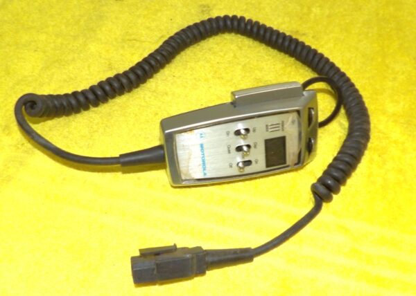 57-3105.jpg