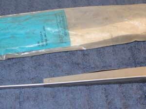 1961 1962 1963 1964 1965 Ford Thunderbird Convrt Landau NOS WINDSHIELD WIPER ARM