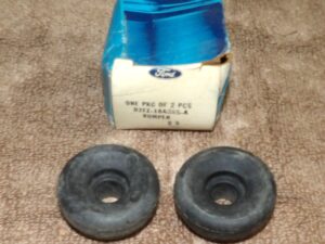 1971 1972 Ford Pinto Hatchback Runabout NOS FRONT SHOCK ABSORBER BUMPERS