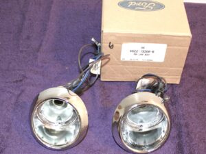 64 1965 1966 Mustang Fastback Convertible GT Shelby NOS L+R FRONT PARKING LAMPS