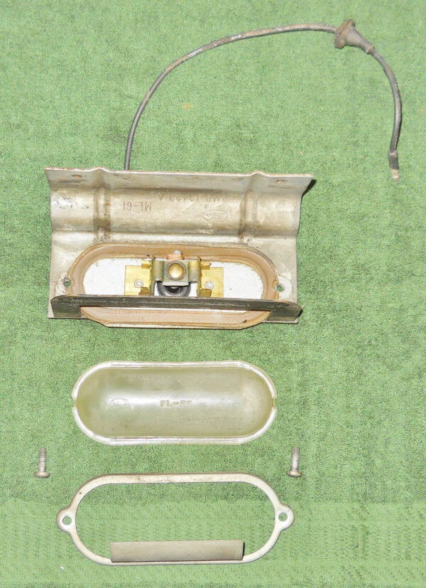 57-3481.jpg